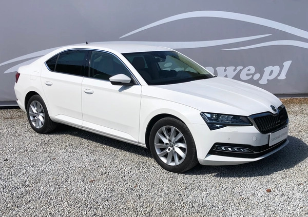 Skoda Superb cena 116999 przebieg: 64996, rok produkcji 2019 z Bytów małe 436